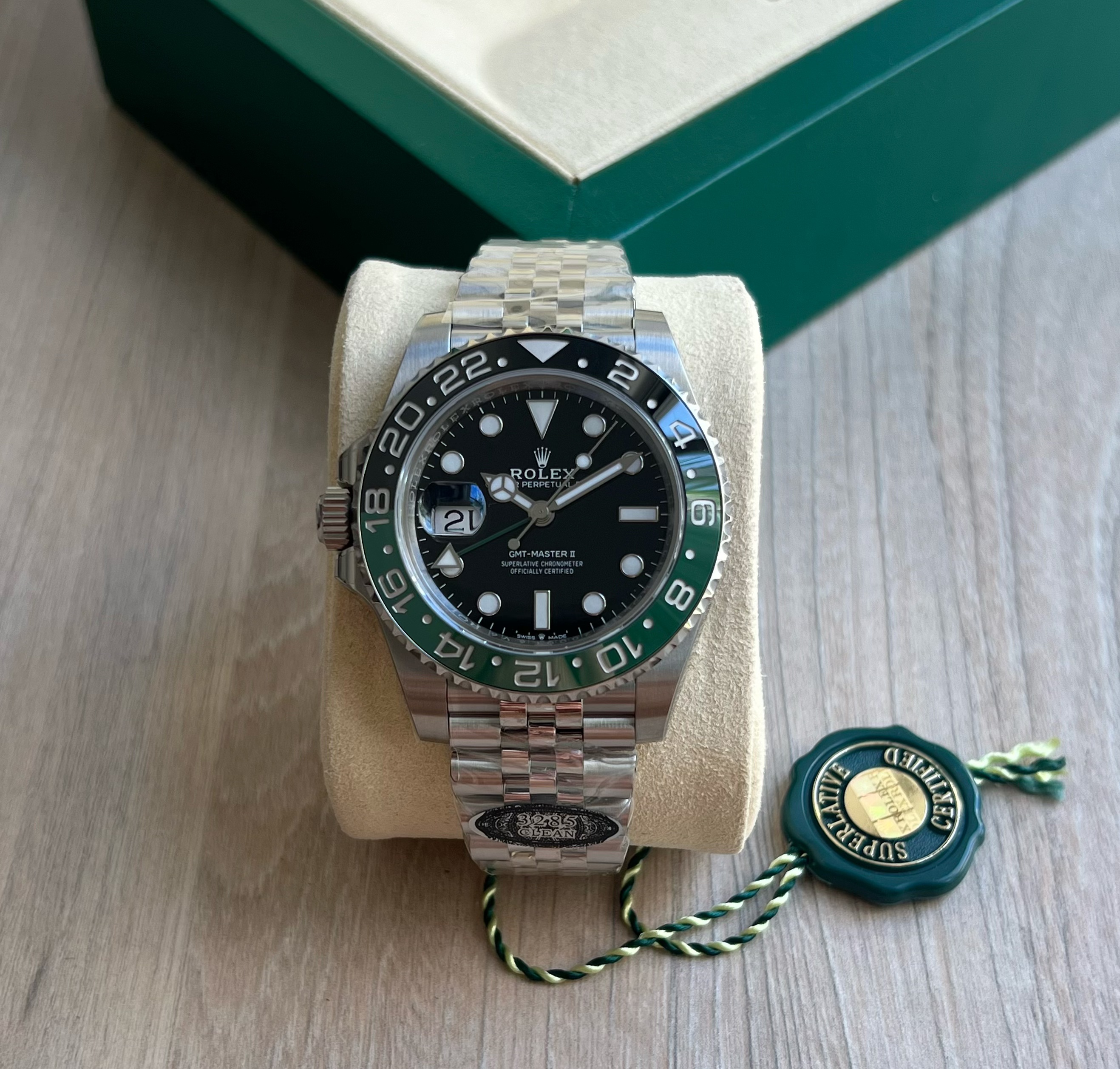 GMT-Master II